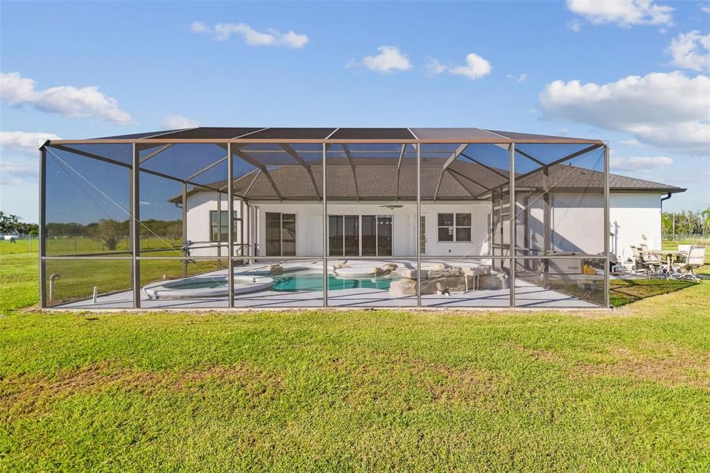 For Sale: $1,289,900 (4 beds, 3 baths, 2625 Square Feet)