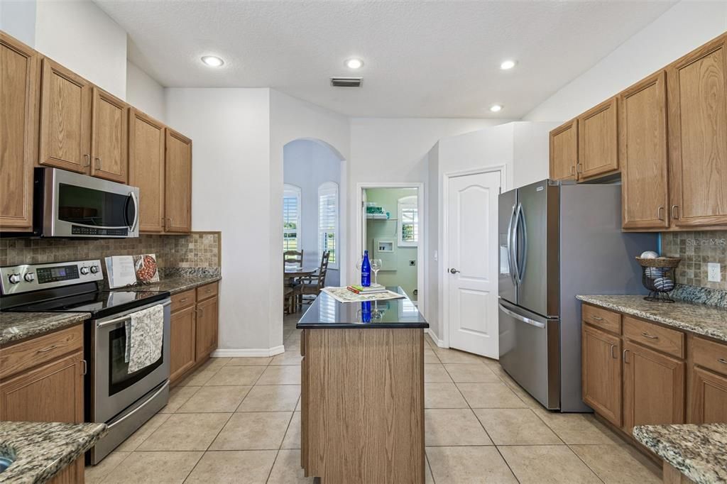 For Sale: $1,289,900 (4 beds, 3 baths, 2625 Square Feet)