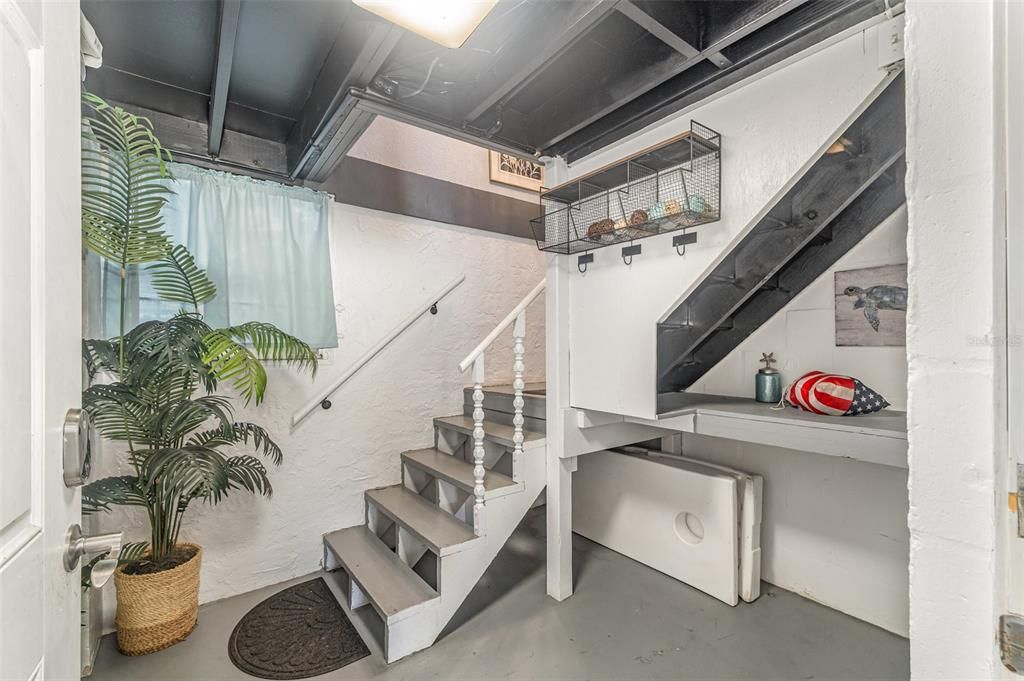 На продажу: $349,000 (2 спален, 2 ванн, 970 Квадратных фут)