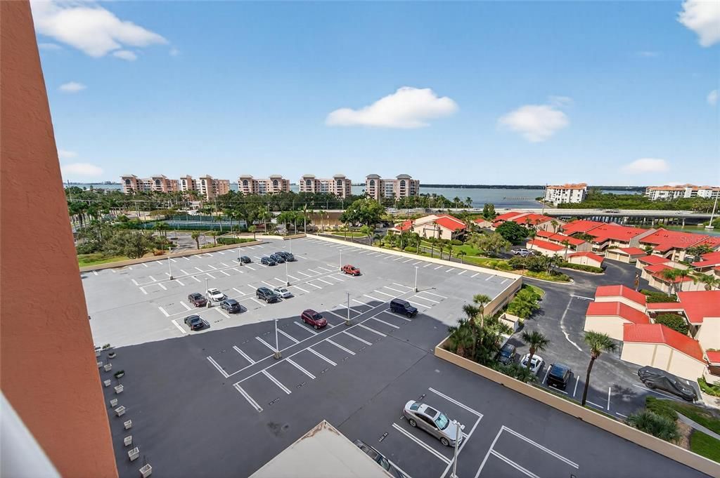 For Sale: $238,000 (1 beds, 1 baths, 745 Square Feet)