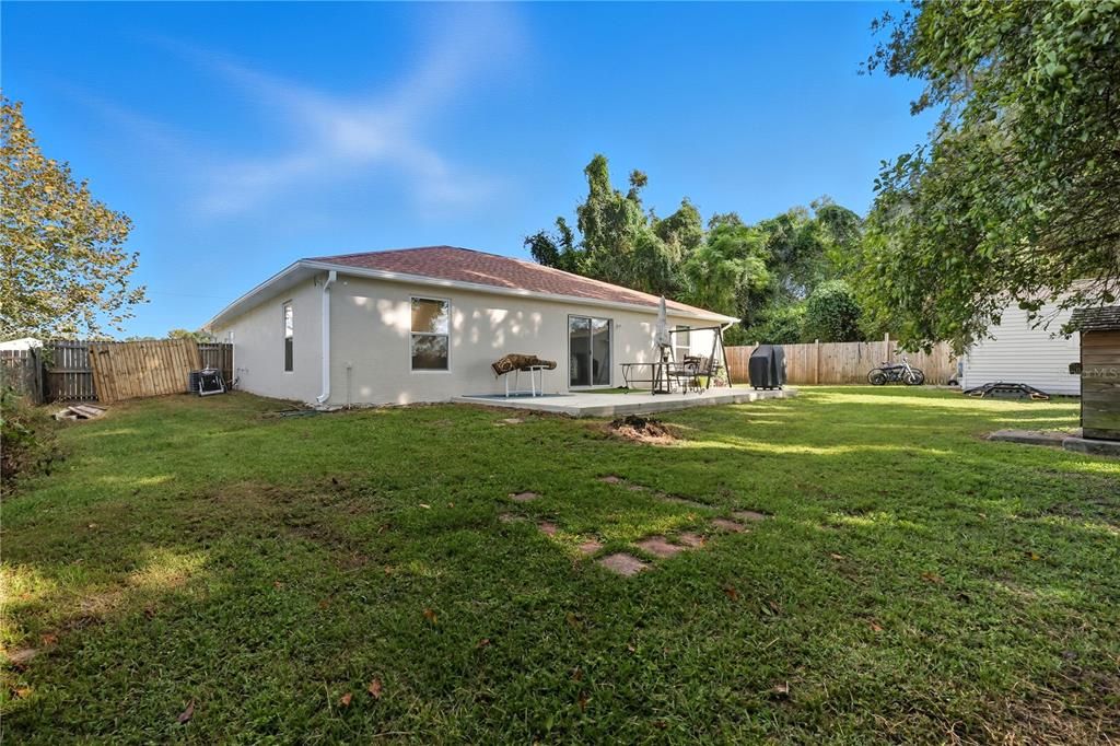 Active With Contract: $245,000 (3 beds, 2 baths, 1548 Square Feet)