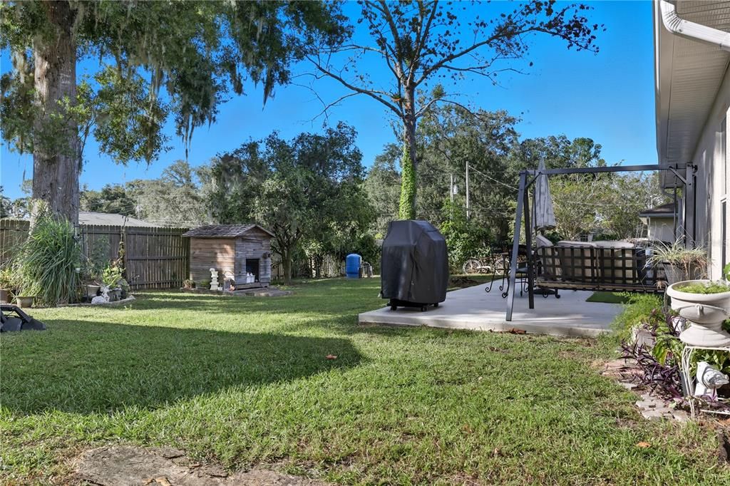 Active With Contract: $245,000 (3 beds, 2 baths, 1548 Square Feet)