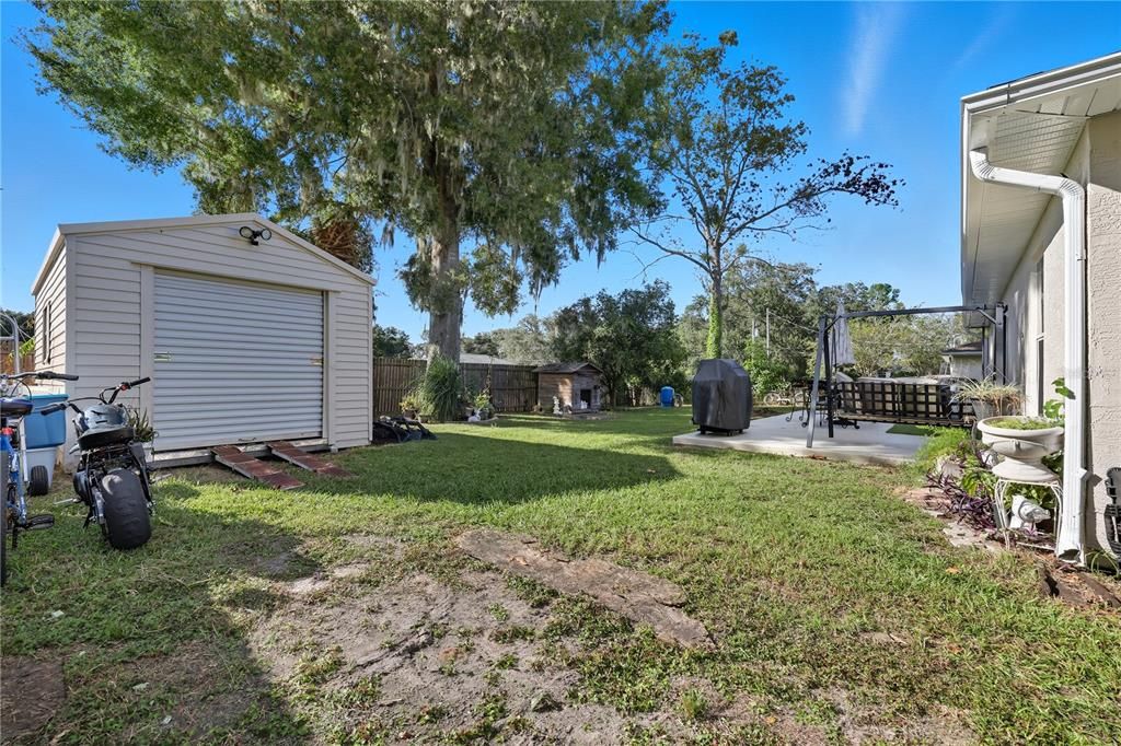 Active With Contract: $245,000 (3 beds, 2 baths, 1548 Square Feet)