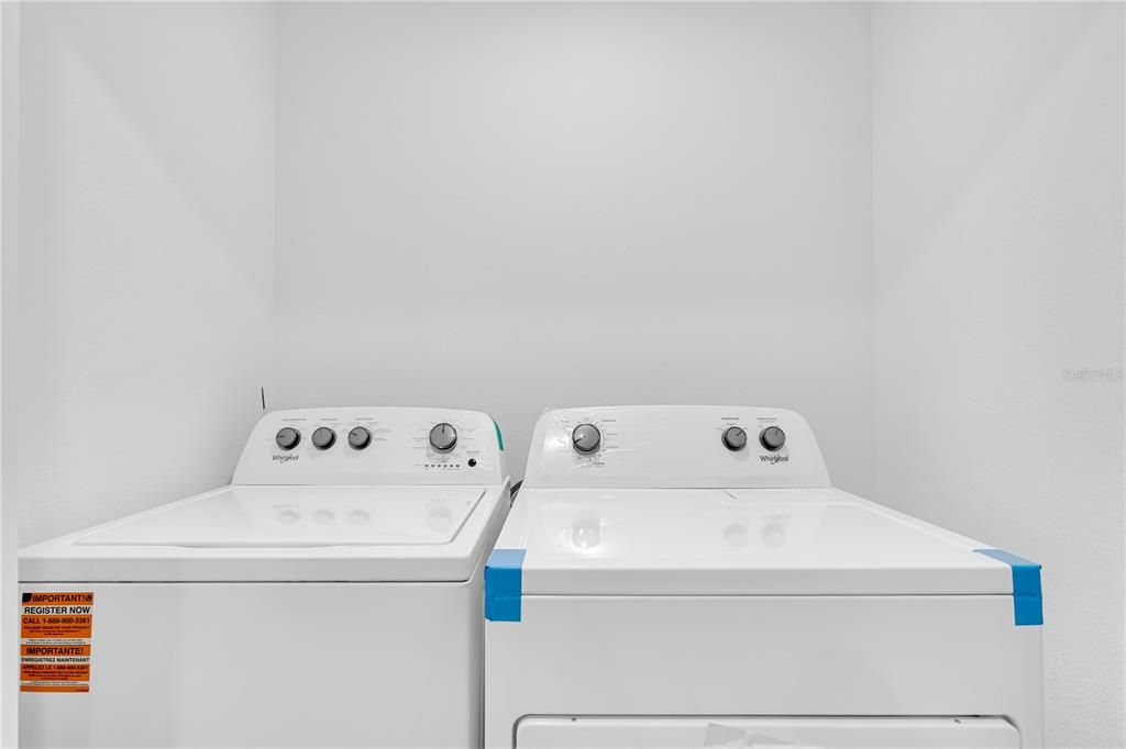 Под контрактом: $2,700 (3 спален, 2 ванн, 1817 Квадратных фут)