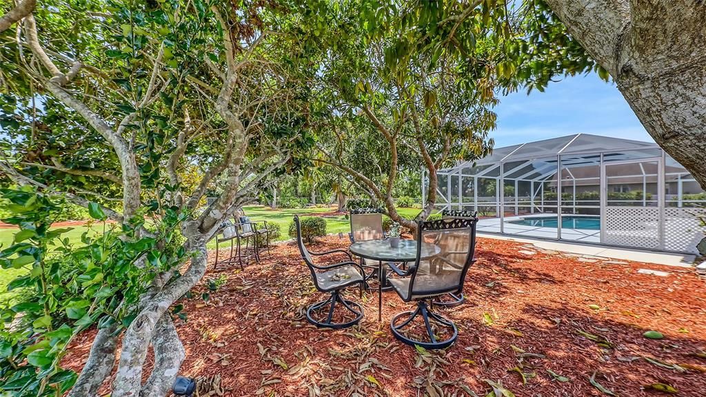 Active With Contract: $750,000 (4 beds, 2 baths, 2092 Square Feet)