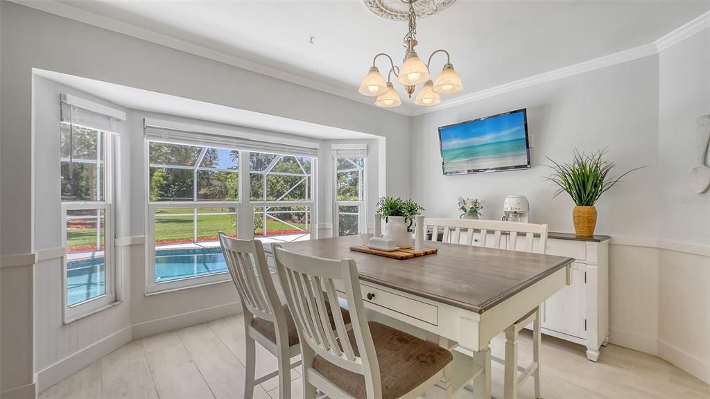 Active With Contract: $750,000 (4 beds, 2 baths, 2092 Square Feet)