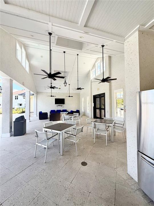 出租: $2,450 (3 贝兹, 2 浴室, 1816 平方英尺)