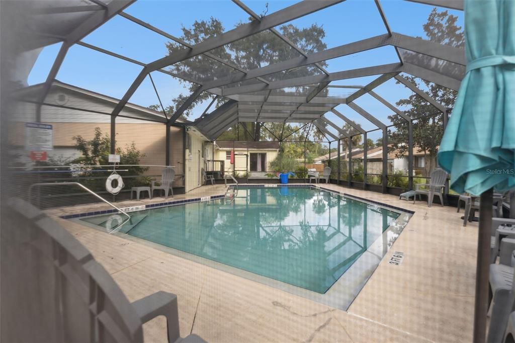 For Sale: $162,000 (3 beds, 2 baths, 956 Square Feet)