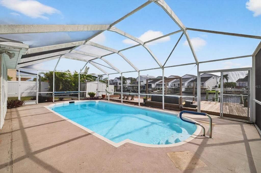 For Rent: $3,500 (3 beds, 3 baths, 2000 Square Feet)