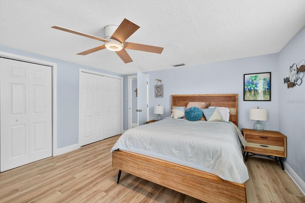 For Rent: $3,500 (3 beds, 3 baths, 2000 Square Feet)