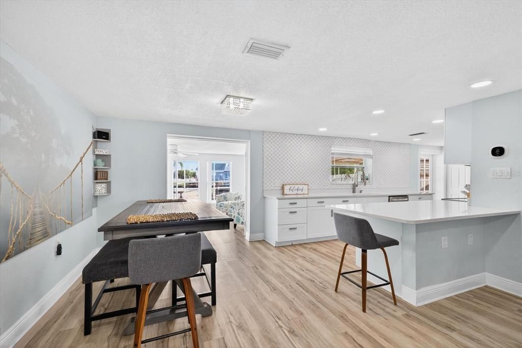 For Rent: $3,500 (3 beds, 3 baths, 2000 Square Feet)