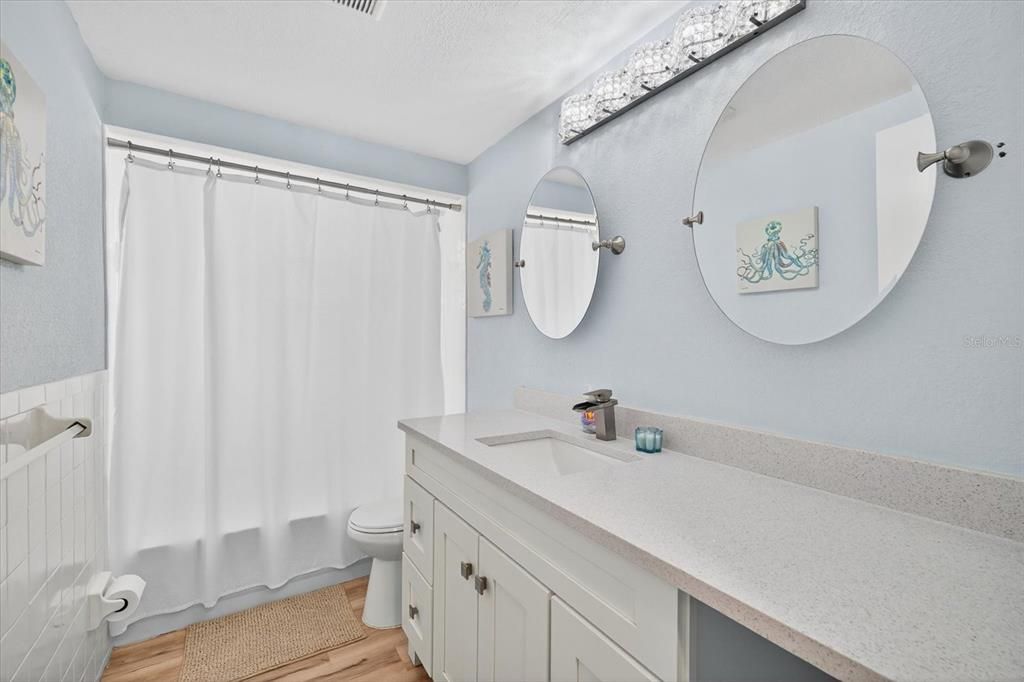 For Rent: $3,500 (3 beds, 3 baths, 2000 Square Feet)