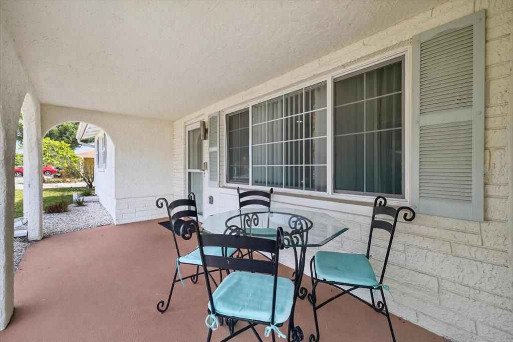 For Rent: $3,500 (3 beds, 3 baths, 2000 Square Feet)