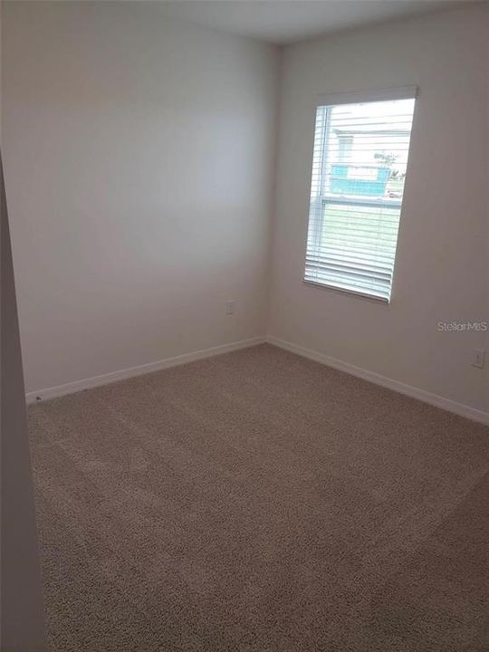 For Rent: $2,300 (4 beds, 2 baths, 1867 Square Feet)