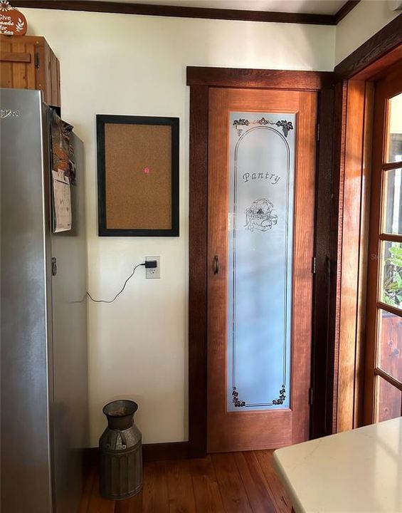 For Sale: $395,000 (3 beds, 2 baths, 1368 Square Feet)