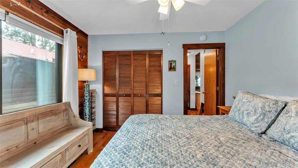 For Sale: $395,000 (3 beds, 2 baths, 1368 Square Feet)