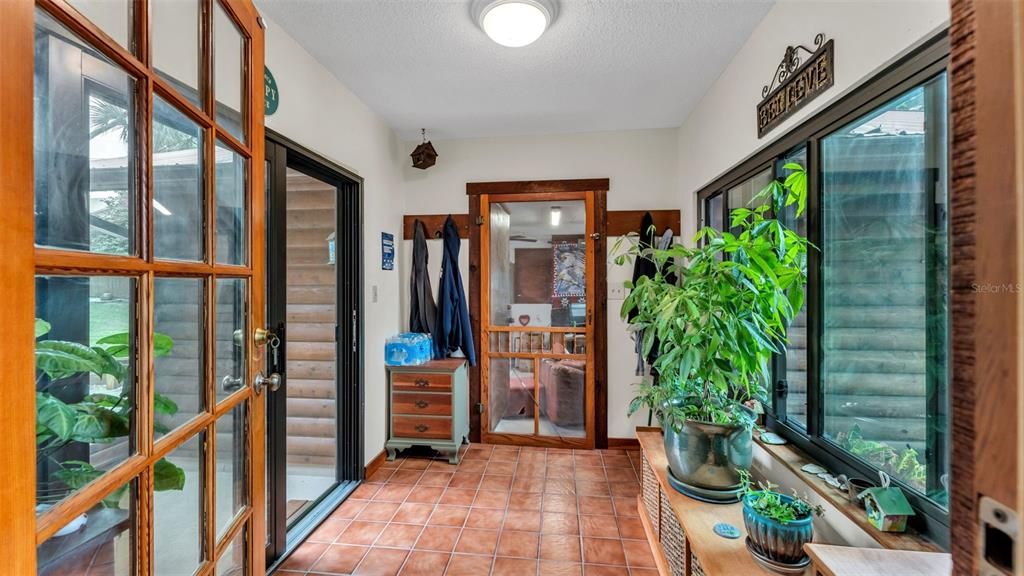 For Sale: $395,000 (3 beds, 2 baths, 1368 Square Feet)