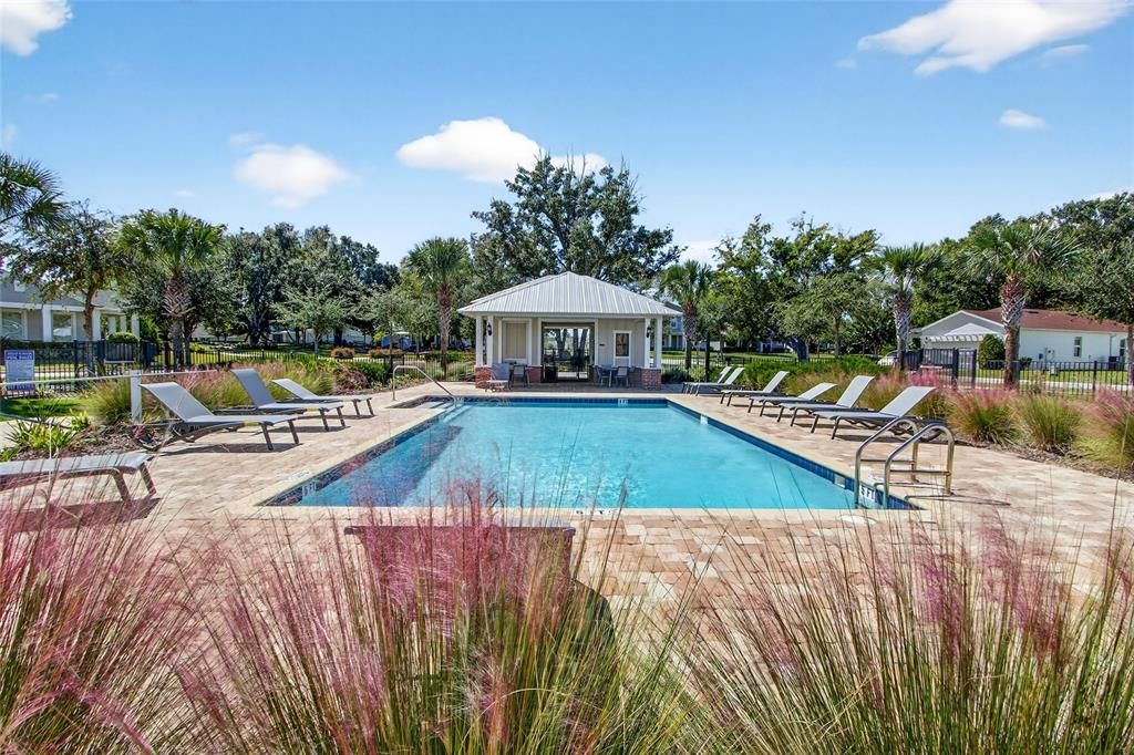 For Sale: $465,000 (3 beds, 2 baths, 1554 Square Feet)