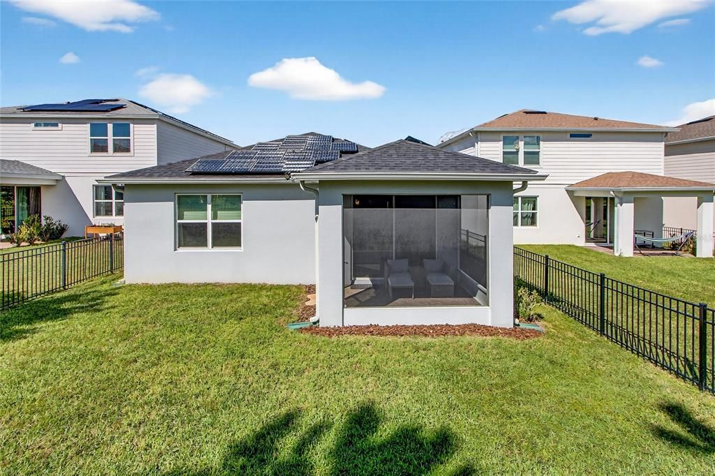 For Sale: $465,000 (3 beds, 2 baths, 1554 Square Feet)