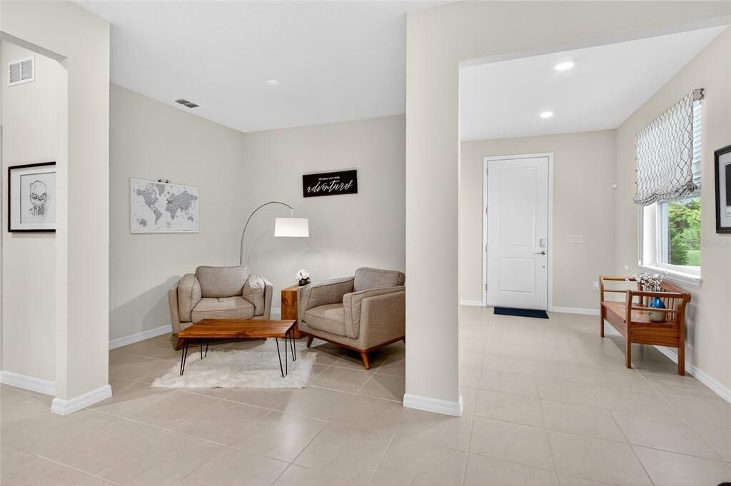 For Sale: $465,000 (3 beds, 2 baths, 1554 Square Feet)