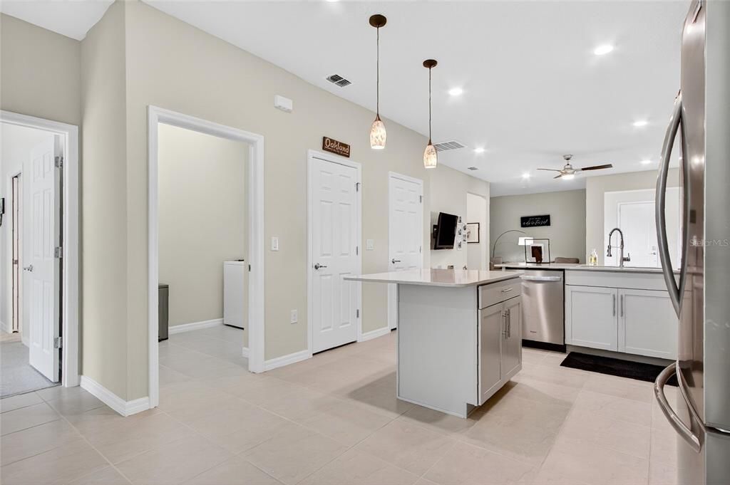 For Sale: $465,000 (3 beds, 2 baths, 1554 Square Feet)