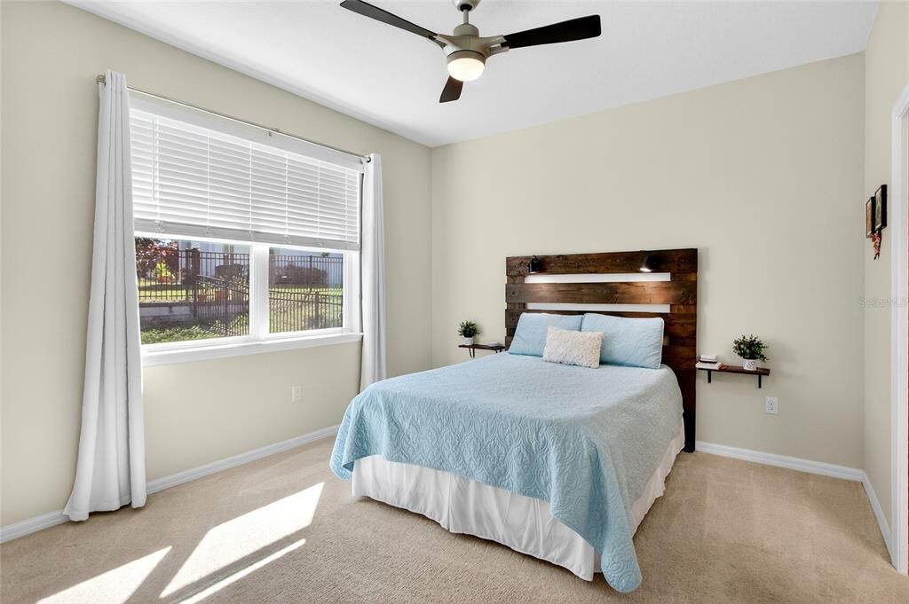 For Sale: $465,000 (3 beds, 2 baths, 1554 Square Feet)