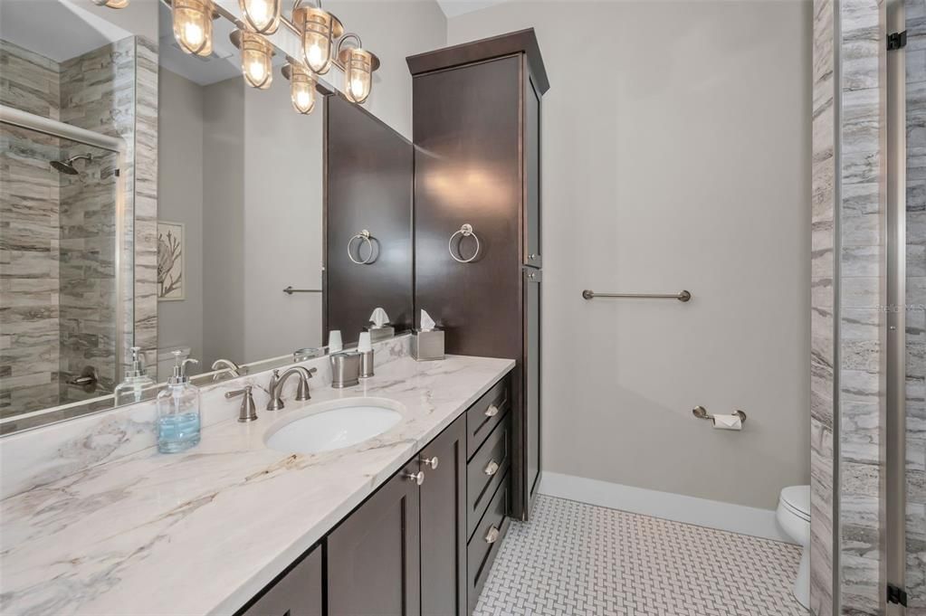 For Sale: $2,250,000 (2 beds, 2 baths, 2281 Square Feet)