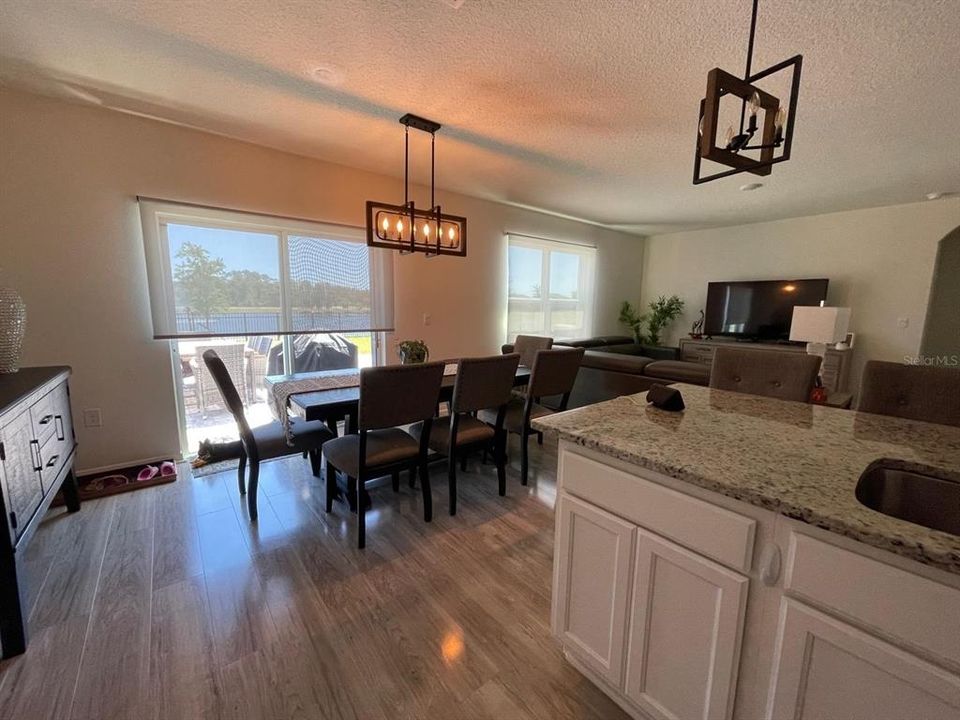 For Rent: $3,250 (5 beds, 3 baths, 2626 Square Feet)