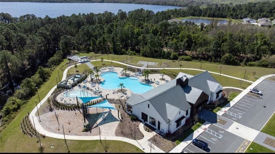 For Rent: $3,250 (5 beds, 3 baths, 2626 Square Feet)