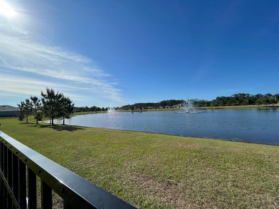 For Rent: $3,250 (5 beds, 3 baths, 2626 Square Feet)