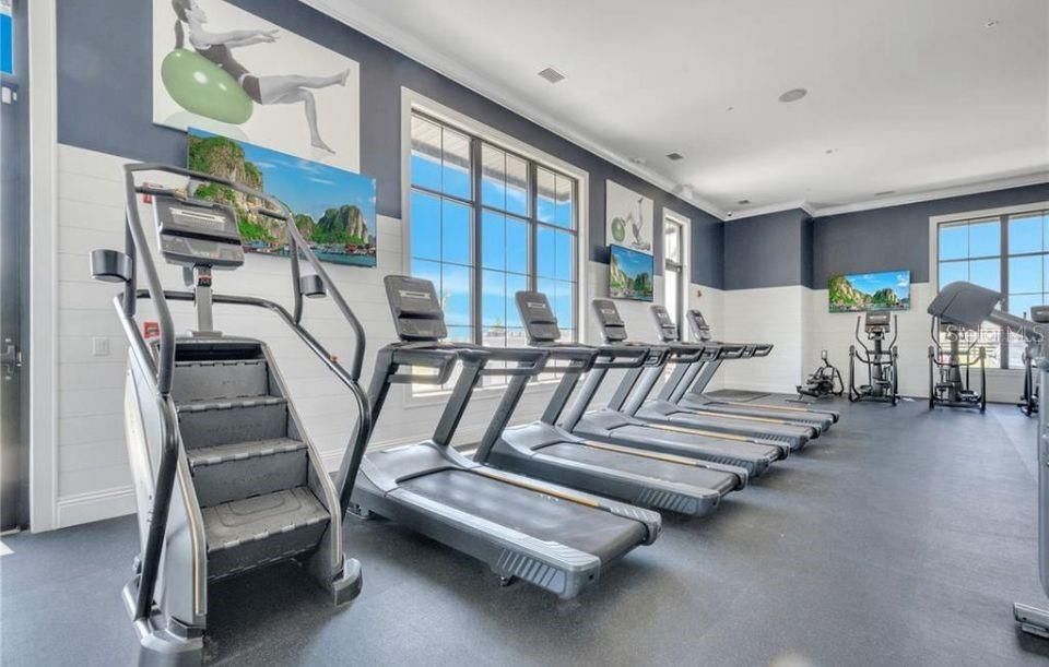 For Rent: $3,250 (5 beds, 3 baths, 2626 Square Feet)