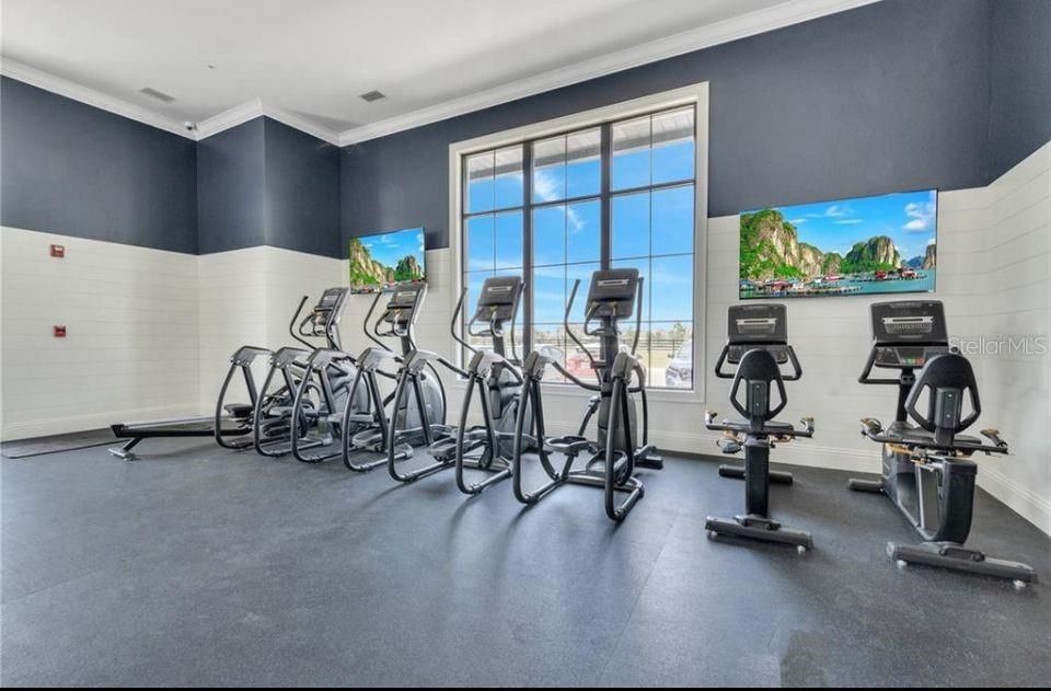 For Rent: $3,250 (5 beds, 3 baths, 2626 Square Feet)