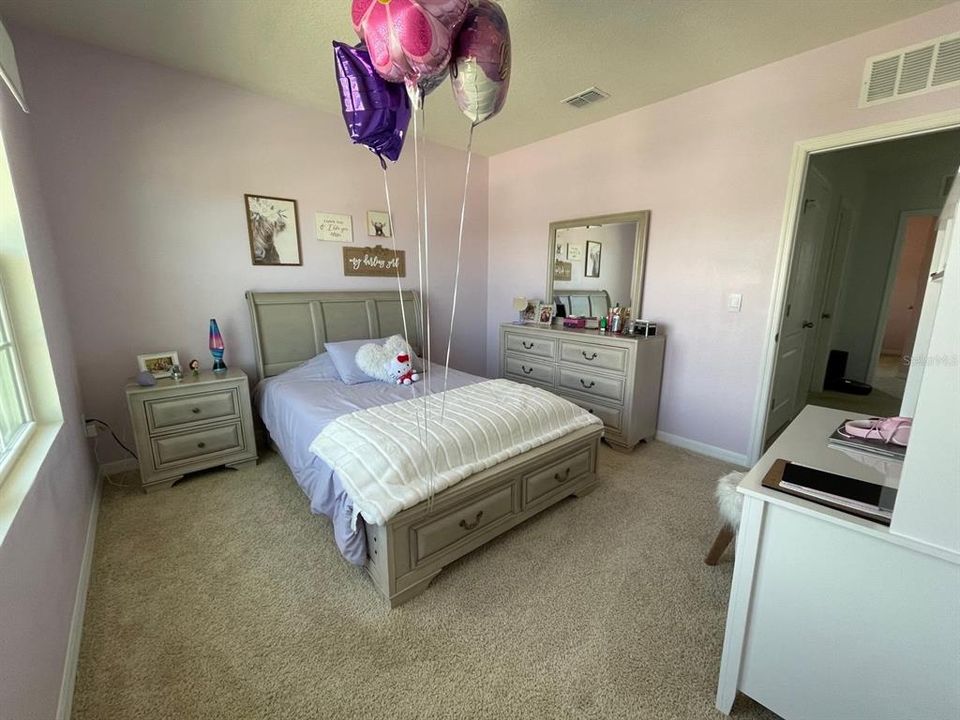 For Rent: $3,250 (5 beds, 3 baths, 2626 Square Feet)