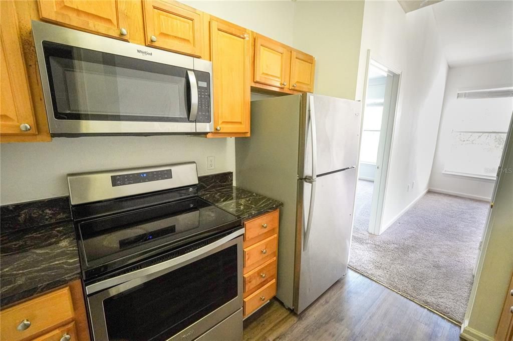 出租: $1,700 (2 贝兹, 2 浴室, 1088 平方英尺)