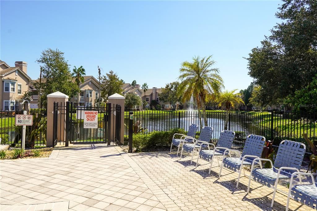 出租: $1,700 (2 贝兹, 2 浴室, 1088 平方英尺)