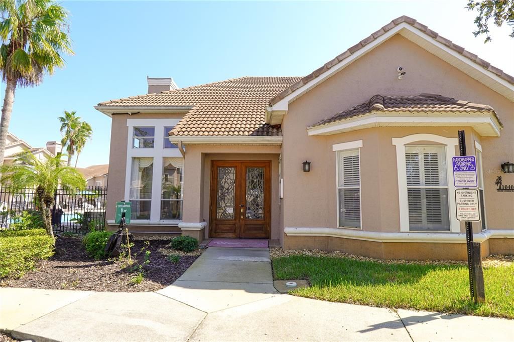 出租: $1,700 (2 贝兹, 2 浴室, 1088 平方英尺)