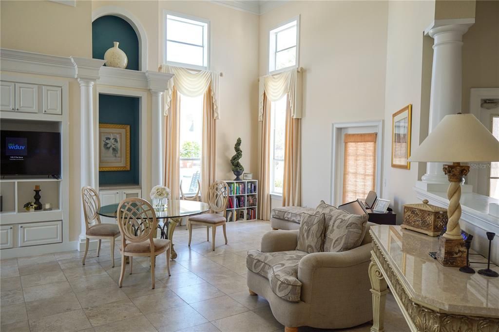 出租: $1,700 (2 贝兹, 2 浴室, 1088 平方英尺)