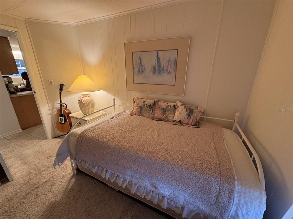 待售: $145,000 (2 贝兹, 2 浴室, 960 平方英尺)