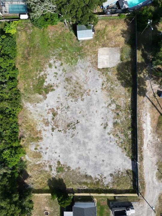 На продажу: $185,000 (0.78 acres)