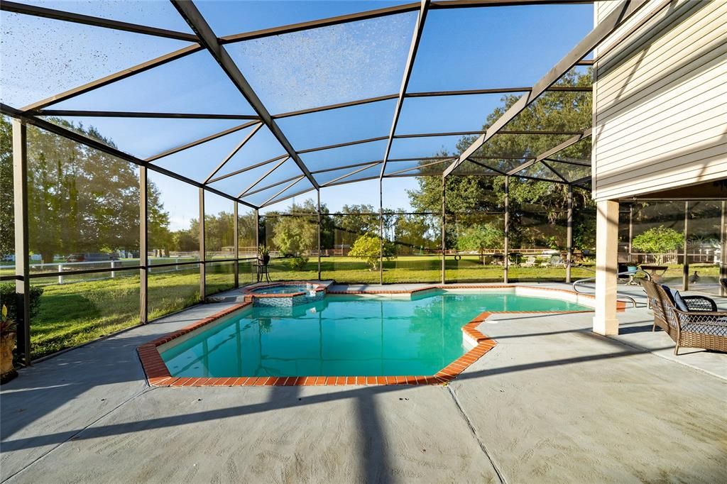 En Venta: $750,000 (4 camas, 3 baños, 3268 Pies cuadrados)