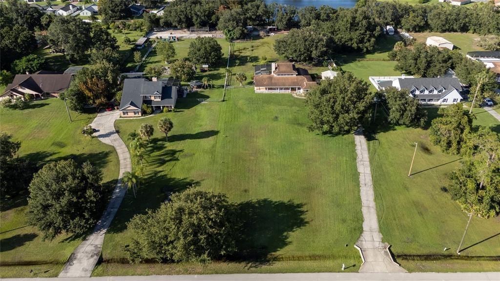 En Venta: $750,000 (4 camas, 3 baños, 3268 Pies cuadrados)