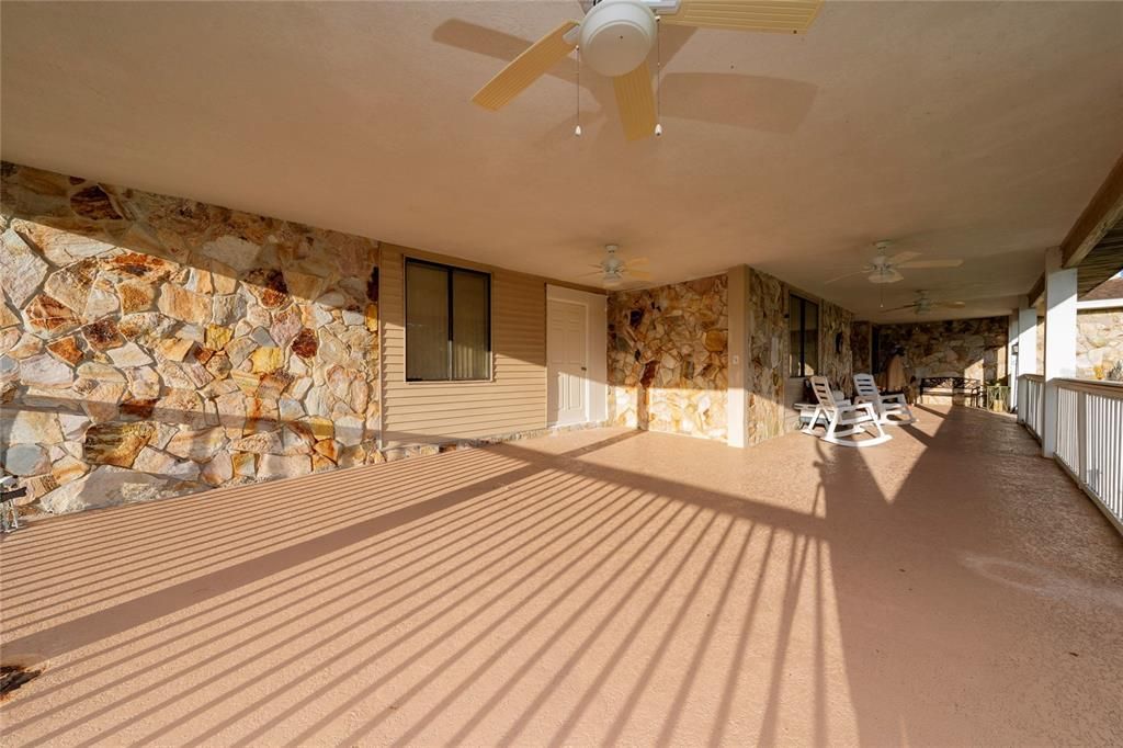 En Venta: $750,000 (4 camas, 3 baños, 3268 Pies cuadrados)