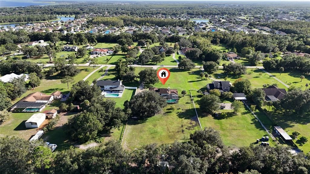 En Venta: $750,000 (4 camas, 3 baños, 3268 Pies cuadrados)