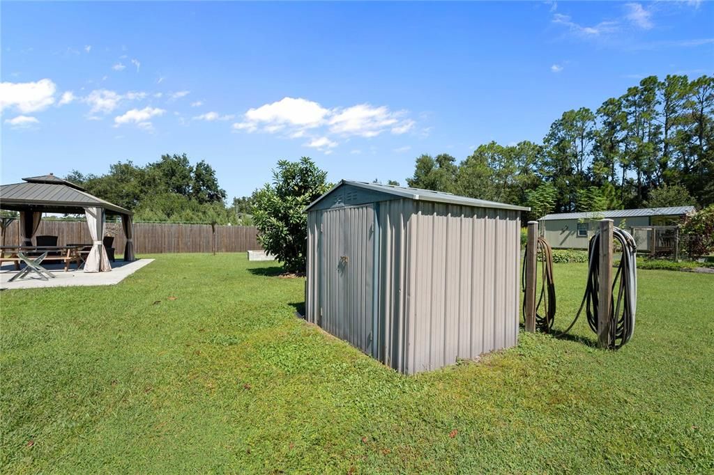 For Sale: $549,000 (4 beds, 2 baths, 2220 Square Feet)