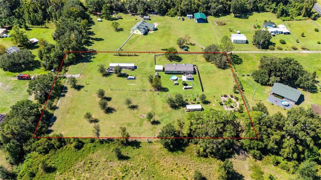 For Sale: $549,000 (4 beds, 2 baths, 2220 Square Feet)