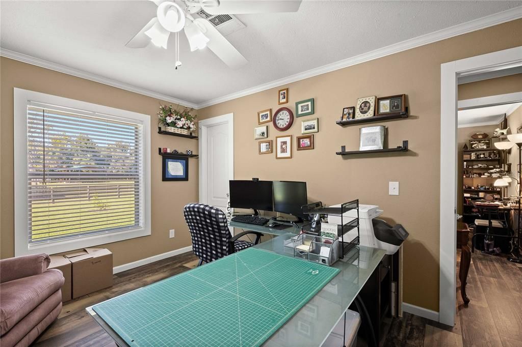 For Sale: $549,000 (4 beds, 2 baths, 2220 Square Feet)