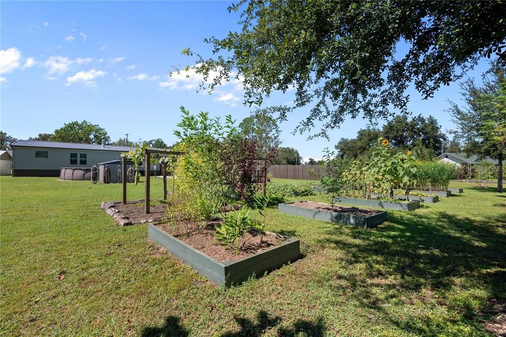 For Sale: $549,000 (4 beds, 2 baths, 2220 Square Feet)