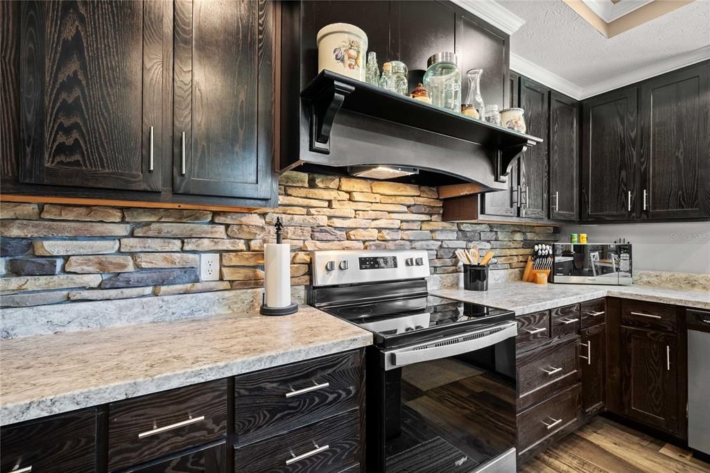 For Sale: $549,000 (4 beds, 2 baths, 2220 Square Feet)