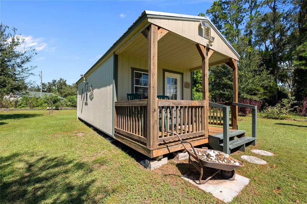 For Sale: $549,000 (4 beds, 2 baths, 2220 Square Feet)