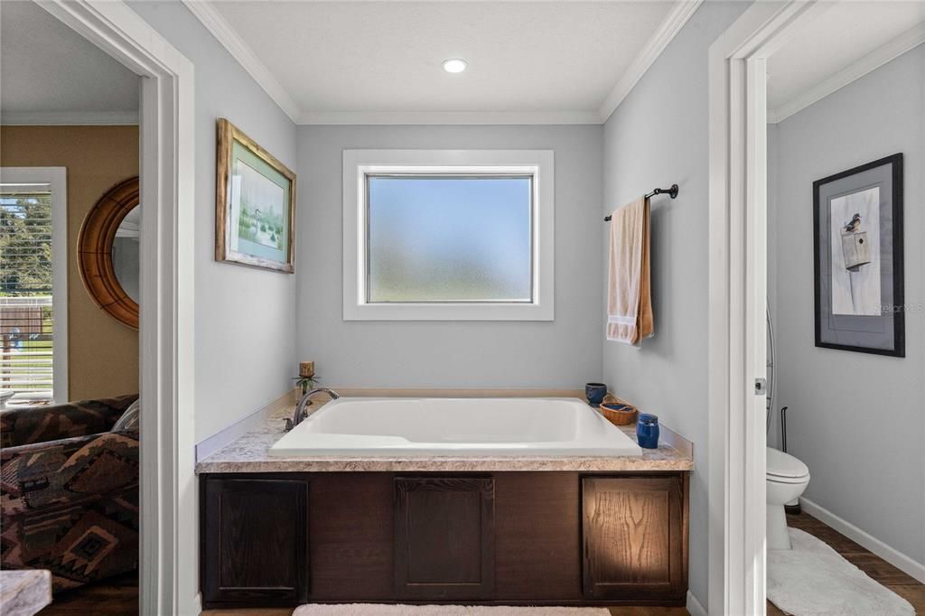 For Sale: $549,000 (4 beds, 2 baths, 2220 Square Feet)